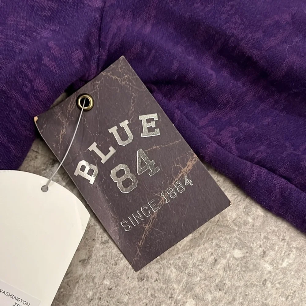 UW Huskies Full Zip Hoodie NWT - Picture 5 of 9